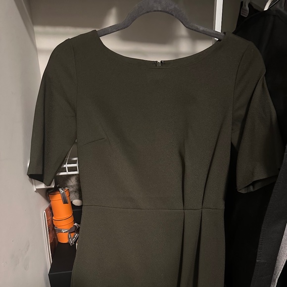 Banana Republic - Olive Green dress - Picture 1 of 3